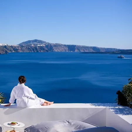 Lcv Oia Lathouri Cave Villa With Heated Plunge Pool