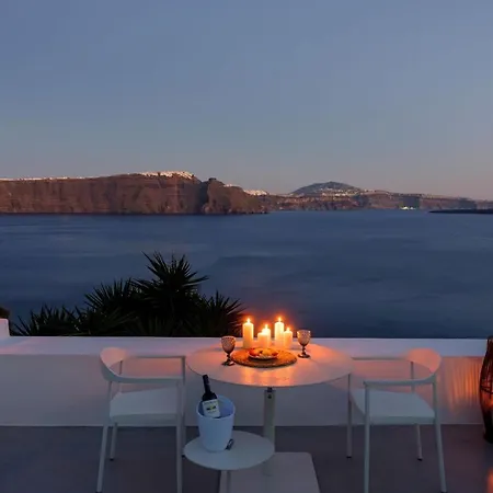 Lcv Oia Lathouri Cave Villa With Heated Plunge Pool * Oia (Santorini)